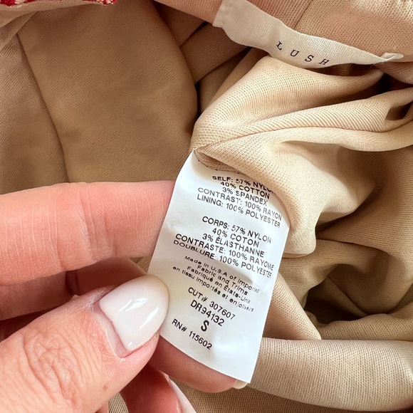 NWOT Red Lace Lush Dress, Size Small - Picture 5 of 5